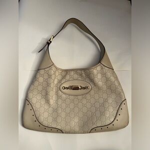 Gucci white shoulder bag